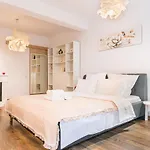 Apartment Alessia Homes