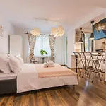 Alessia Homes בראשוב